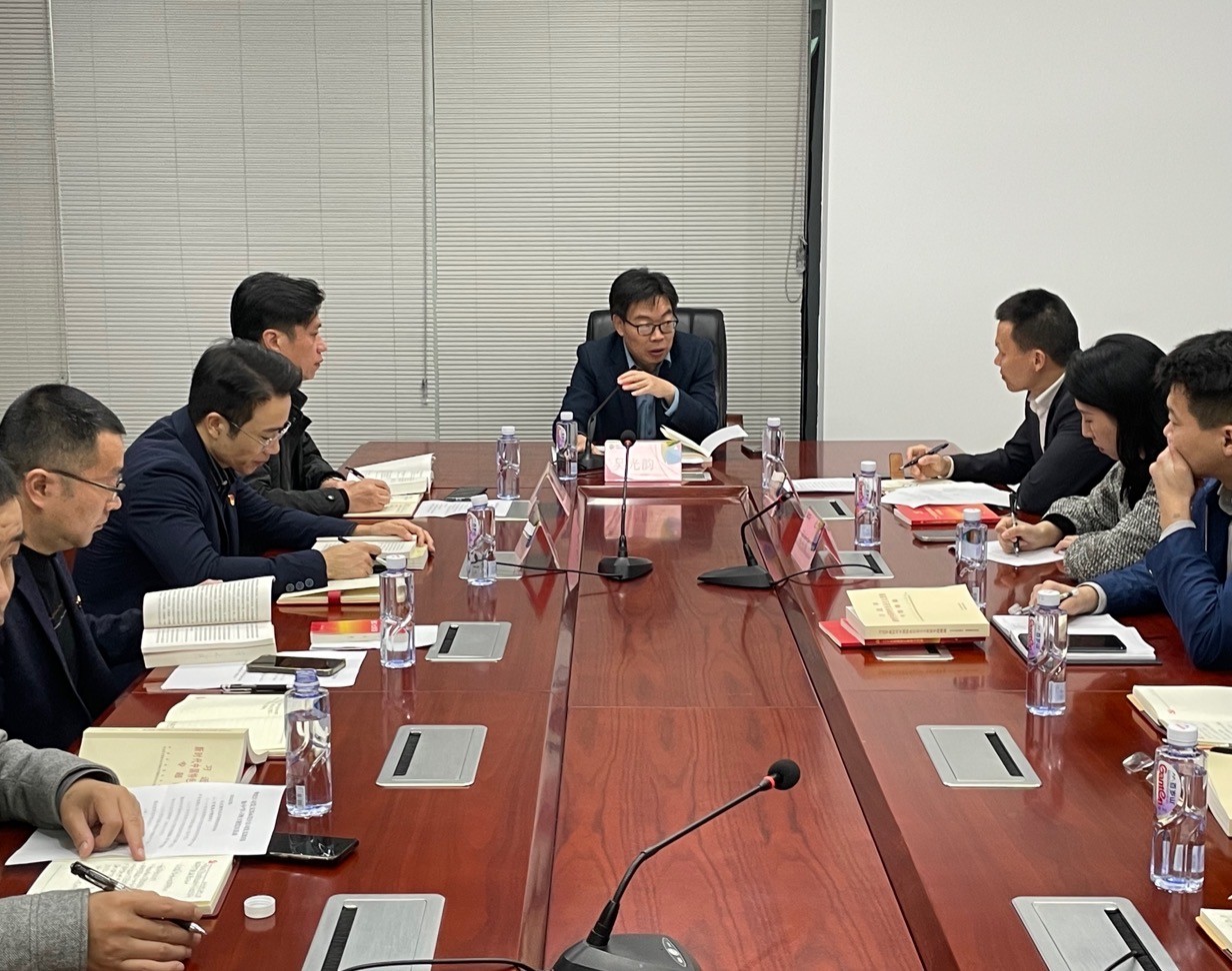 市哈哈体育物流集团党支部 市哈哈体育勘探设计公司党支部联合召开主题教育学习会,叶岚清摄1.jpg